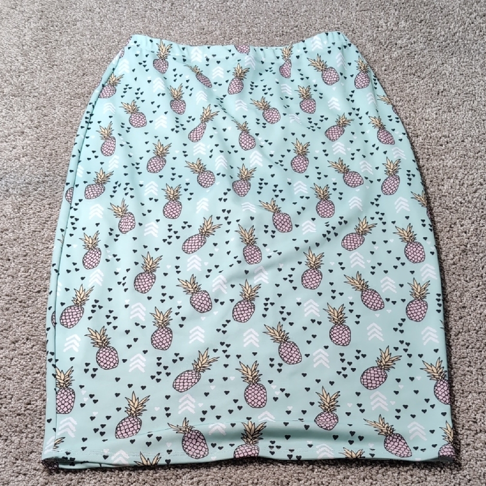 Tropical Pineapple Print Pencil Skirt Yellow Green Summer Vacation Style - Picture 5 of 5